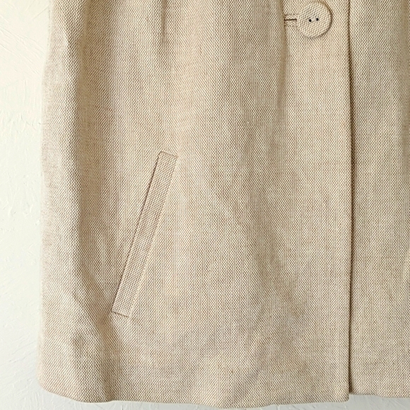 NWOT GAP | Linen Top - Picture 5 of 9